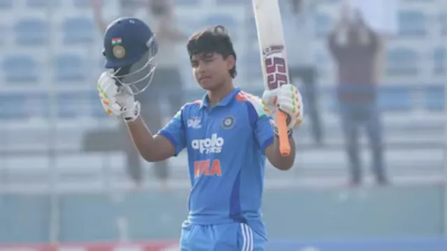 india-national-cricket-team-vs-uae-national-cricket-team-match-scorecard-vaibhav-sooryavanshi-reacts-after-getting-sledged-by-uae-wicketkeeper-says-main-bihar-se