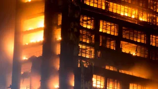 Bangladesh: Massive Fire Engulfs Dhaka’s 12-Storey Jabal E Nur Tower; 42 Rescued, No Casualties