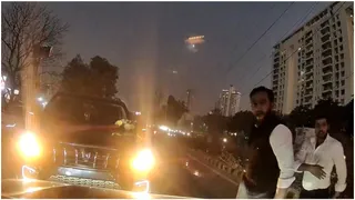 Gurugram: Caught On Camera, Wrong-Side Scorpio Blocks Car, Occupants Threaten Driver In Road Rage Incident | VIDEO
