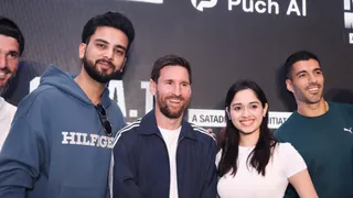 Are Elvish Yadav And Jannat Zubair's Photos With Football GOAT Lionel Messi Real?