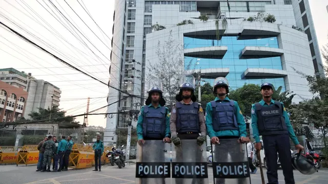 bangladesh-tightens-nationwide-security-launches-operation-devil-hunt-2-ahead-of-highstakes-february-vote