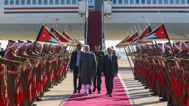 pm-modi-lands-in-amman-greeted-with-flags-cultural-performances-as-indiajordan-ties-celebrate-75-years