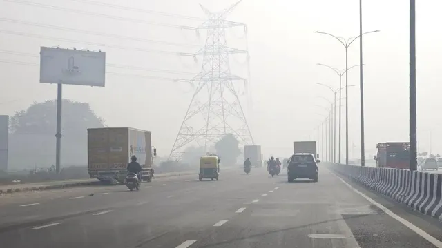 up-fog-accidents-etah-administration-caps-bus-speeds-at-50-kmph-fog-lights-made-mandatory-check-new-rules