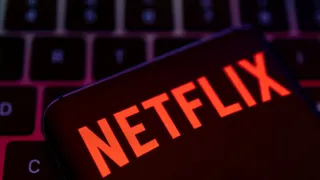 Netflix’s $82.7 Billion Warner Bros Discovery Deal Sparks Antitrust And Industry Concerns