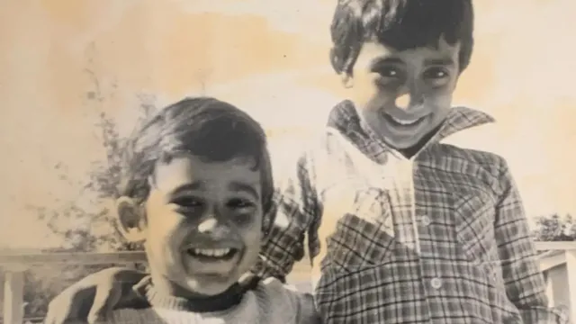 meet-star-kid-akshaye-khanna-who-faced-hair-loss-at-19-never-married-and-is-now-internet-latest-obsession-dhurandhar