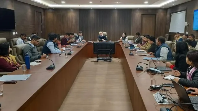 gurugram-civic-body-targets-300-dustfree-roads-by-2026-in-new-antipollution-plan