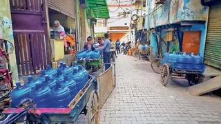 Khoda Colony Water Crisis: Groundwater Drops To 1,000 Feet, 'Water Mafia' Exploits Residents