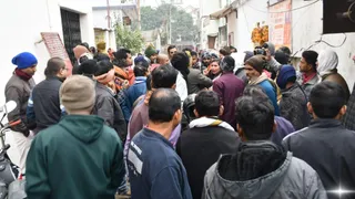 Muzaffarpur: Family Refuses Final Rites, Alleges Patient Died Due To Lack Of Care At Sanjeevani Hospital