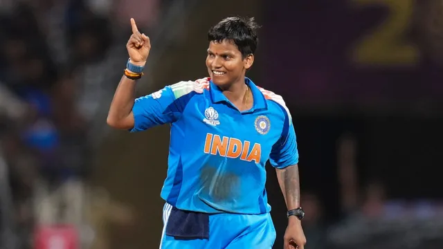 icc-t20i-womens-rankings-deepti-sharma-becomes-no1-bowlerfor-first-time-smriti-mandhana-drops-to-no2