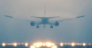 Delhi Air Travel Advisory: Flights Operate Under CAT III Amid Dense Fog; AAI Shares Helpline Numbers