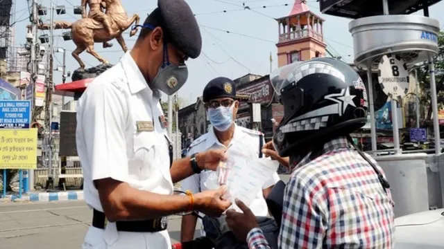 kolkata-traffic-advisory-restrictions-announced-for-christmas-celebrations-check-affected-routes