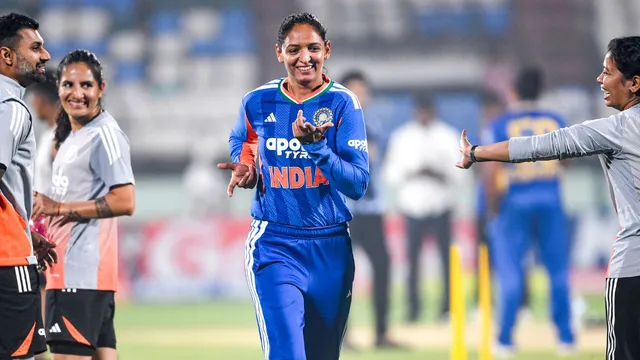 india-vs-sri-lanka-harmanpreet-kaur-one-win-shy-of-captaincy-pinnacle-set-to-join-meg-lanning-in-honoured-list