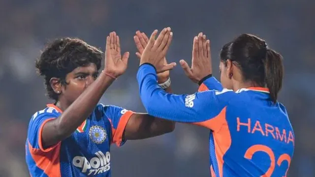 india-national-cricket-team-vs-sri-lanka-national-cricket-team-match-scorecard-4th-t20i-smriti-mandhana-shafali-varmas-heroics-guide-india-to-30run-win-against-sri-lanka