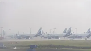 Delhi Airport Fog: 118 Flights Cancelled, 400 Delayed; Aviation Ministry Mandates Refunds And Meals For Passengers