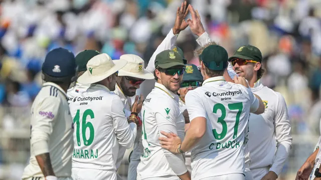 ind-vs-sa-kolkatas-turning-pitch-used-for-india-vs-south-africa-first-test-receives-satisfactory-rating