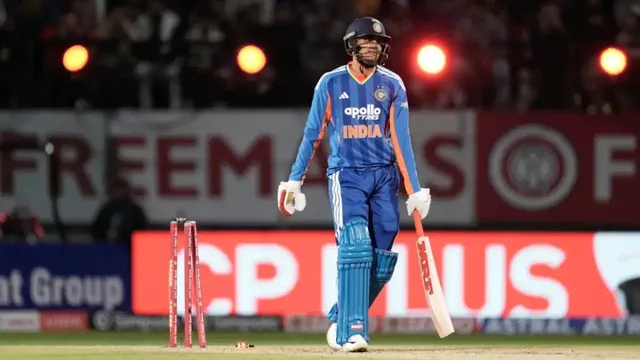 vijay-hazare-trophy-2025-shubman-gills-return-date-after-t20-world-cup-snub-confirmed-two-more-seniors-to-feature-in-vijay-hazare-trophy-before-new-zealand-series