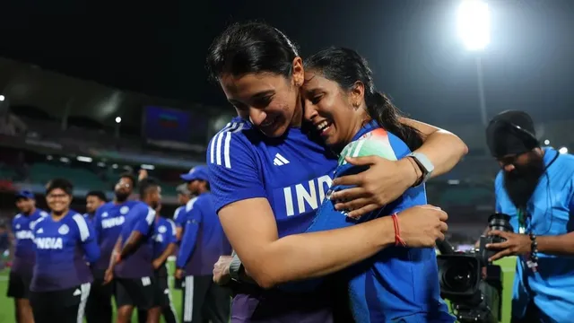 wpl-2026-delhi-capitals-to-break-title-jinx-this-year-rcbs-smriti-mandhana-to-win-orange-cap-says-aakash-chopra