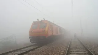 Trains Delayed: Over 80 Services Hit As Dense Fog Engulfs North India; Delhi, Mumbai, Kolkata Routes Affected | List