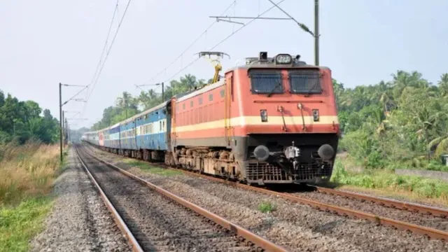 pongal-festival-2026-railways-announces-special-trains-for-these-tamil-nadu-districts-check-list