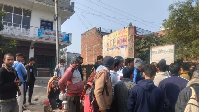gorakhpur-exserviceman-dies-at-illegal-hospital-in-ppganj-family-alleges-negligence-vandalises-clinic