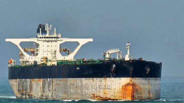 us-seizes-venezuela-linked-russian-flagged-oil-tankerwhat-it-signals-for-russia-global-energy-markets