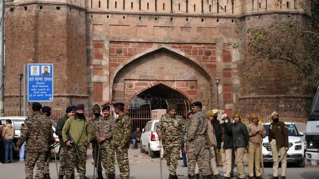 turkman-gate-built-by-shah-jahan-named-after-sufi-saint-know-history-of-this-mughal-structure-amid-mosque-demolition-row