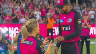BBL Did Australia Star Ellyse Perry Propose To Pakistan Batter Babar ...