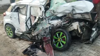 Punjab Road Accident: Four Dead After High-Speed Car Collides With Bus In Hoshiarpur
