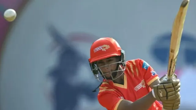 gg-vs-upw-wpl-2026-who-is-anushka-sharma-gujarat-giants-new-find-slams-30-ball-44-on-wpl-debut