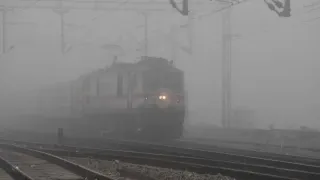 Delhi Trains Late: Amrit Bharat Express 17.5 Hours, Champaran Humsafar 16.5 Hours Behind Schedule