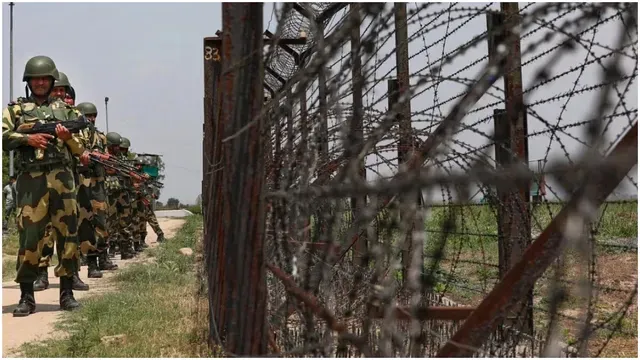 jammu-kashmir-gunfight-breaks-out-in-kathua-after-terrorists-attack-security-forces-during-patrolling
