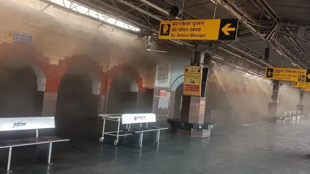 odisha-massive-fire-at-jharsuguda-junction-signal-office-gutted-after-25000v-wire-snaps