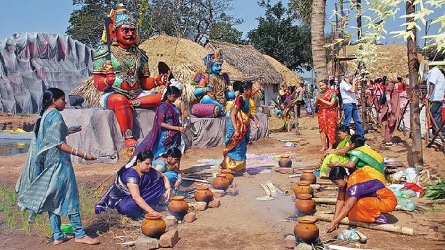 pongal-gift-after-tamil-nadu-puducherry-govt-plans-to-give-financial-aid-to-34-lakh-families-whats-in-festival-package