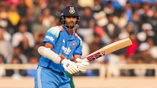 india-vs-new-zealand-who-is-playing-as-washington-sundars-replacement-in-2nd-odi-rajkot-pitch-report