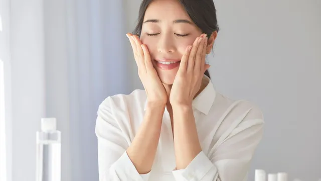 what-is-the-viral-korean-424-skincare-rule-that-helps-give-clear-glowing-skin-in-just-days