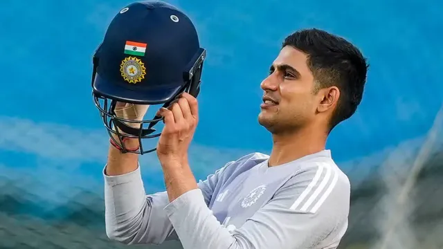 ind-vs-nz-3rd-odi-shubman-gill-arrives-in-indore-with-rs-3-lakh-water-purifier