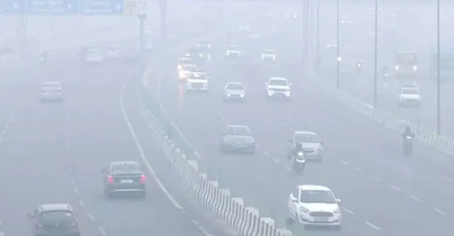 dense-fog-grips-north-india-essential-driving-tips-to-stay-safe-on-roads-check-here