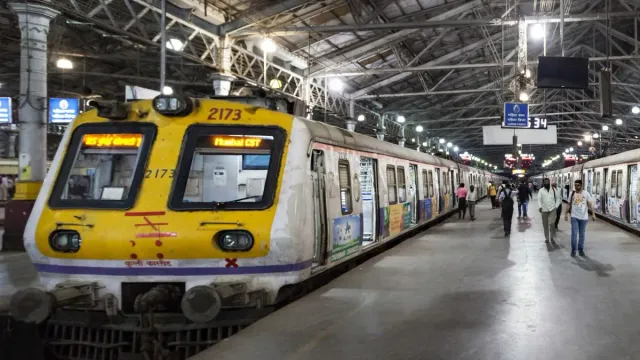 mumbai-news-how-borivali-railway-stations-new-electronic-interlocking-system-will-reduce-delays-for-commuters-details