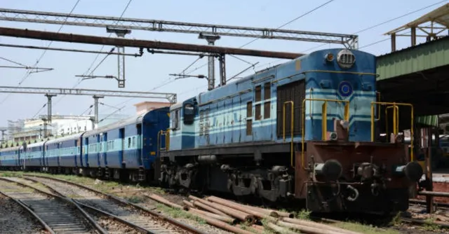 holi-travel-alert-railways-adds-special-trains-to-delhi-mumbai-still-8000-passengers-on-waiting-lists