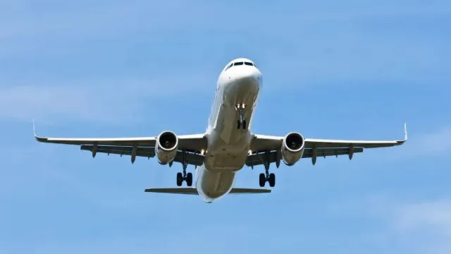 indore-flights-to-delhi-mumbai-cancelled-again-normal-services-expected-after-january-26