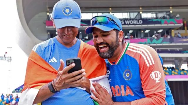 rahul-dravid-lauds-rohit-sharmas-open-mindset-credits-captain-for-team-environment-he-led-indias-whiteball-evolution