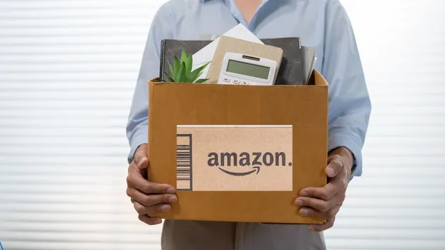 tech-layoff-2026-amazon-cuts-16000-jobs-amid-ai-adoption-restructuring