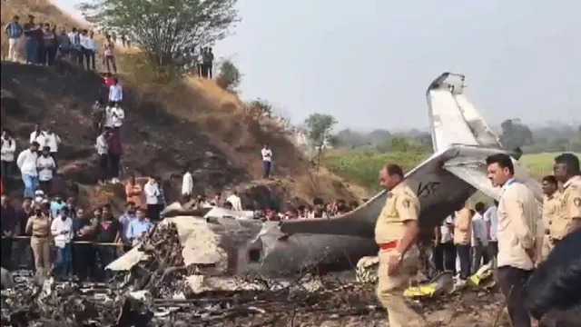 what-led-to-ajit-pawar-plane-crash-in-baramati-hilly-terrain-dense-fog-and-rough-weather