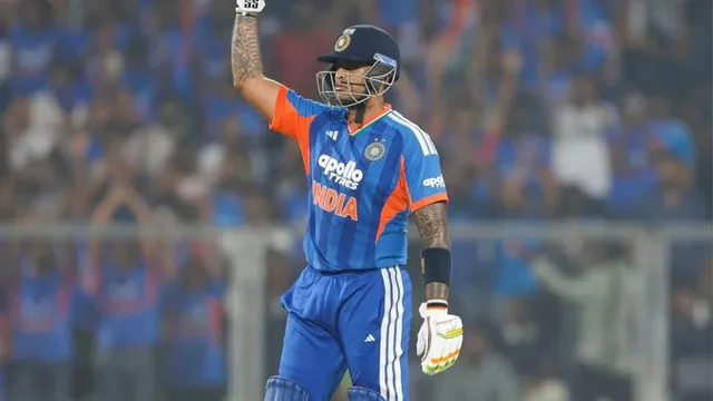 ind-vs-nz-5th-t20i-suryakumar-yadav-fastest-to-3000-runs-rohit-sharma-virat-kohli-indian-cricket-team-stats-thiruvananthapuram