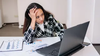 How Sitting For Long Hours At Desk Job Leads To Silent Cancer Risk No One Talks About; Know From Doctor