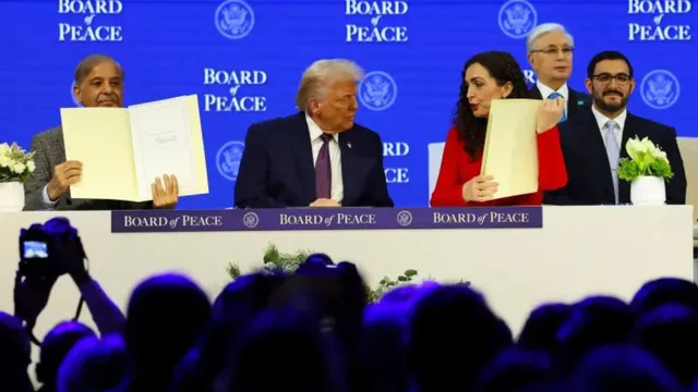 pakistan-pm-shehbaz-sharif-to-visit-america-to-join-trump-gaza-peace-board-despite-islamabad-blast