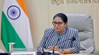 delhi-cm-rekha-gupta-approves-chief-minister-skill-development-scheme-which-offers-artisans-access-to-global-markets