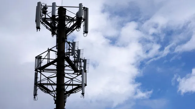 trais-december-2025-telecom-report-is-out-jio-airtel-lead-as-subscriber-trends-shift