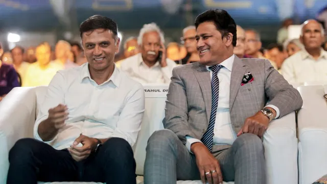 karnataka-cricket-honours-batting-maestro-rahul-dravid-spin-great-anil-kumble-with-stands-at-chinnaswamy-stadium