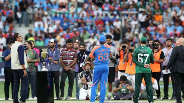 ind-vs-pak-t20-world-cup-2026-suryakumar-yadav-tight-lipped-pakistan-handshake